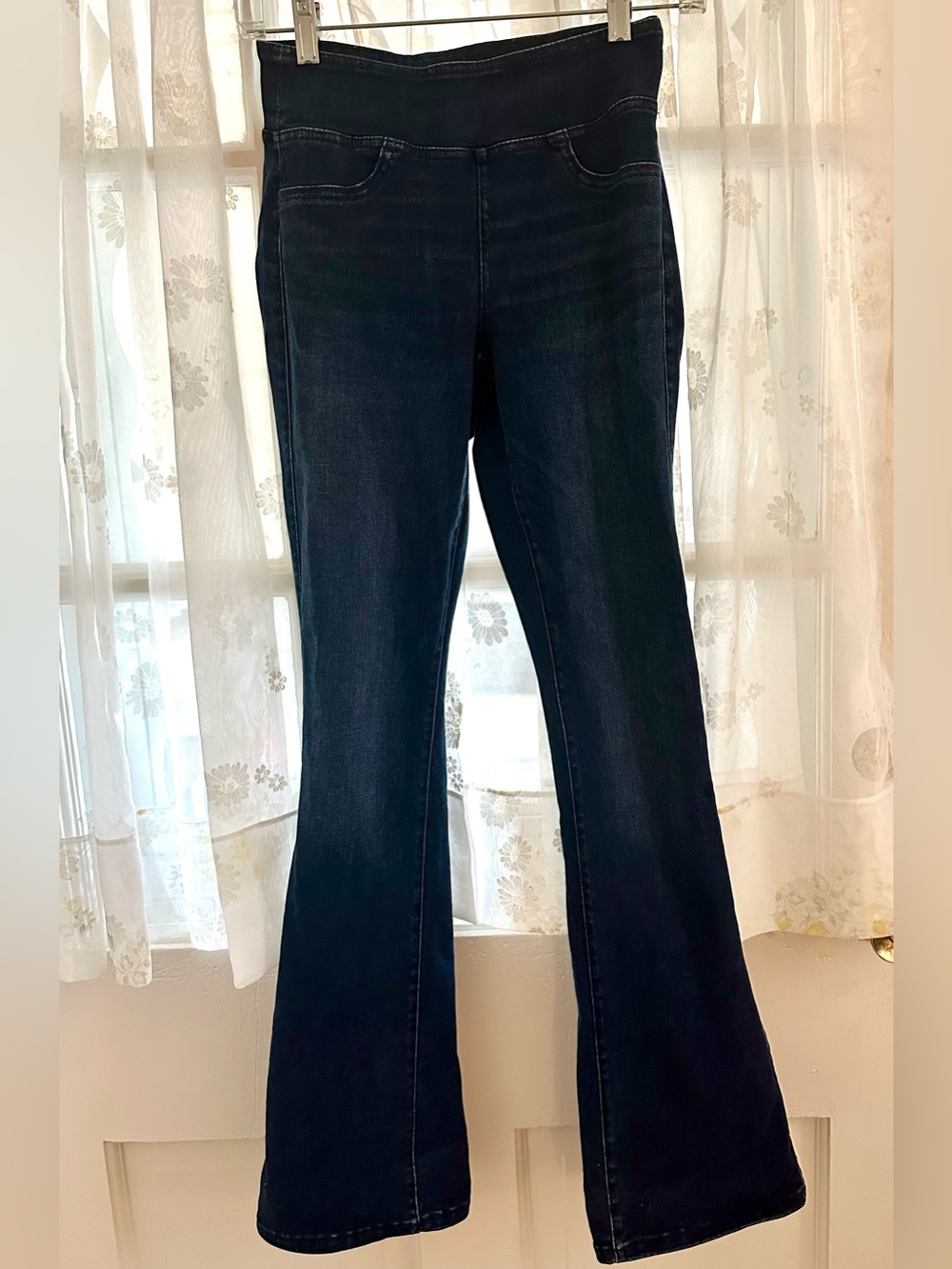 AE Outfitters Dark Blue Flare Stretch Jeans